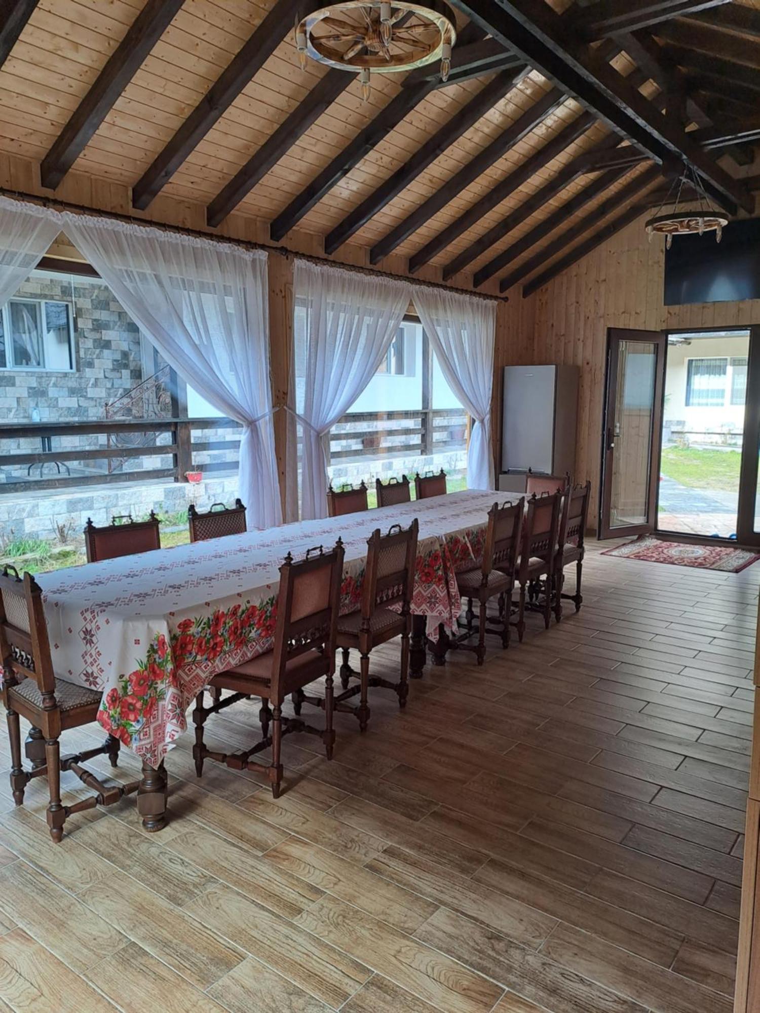 Casa Raul Villa Rucăr Eksteriør bilde