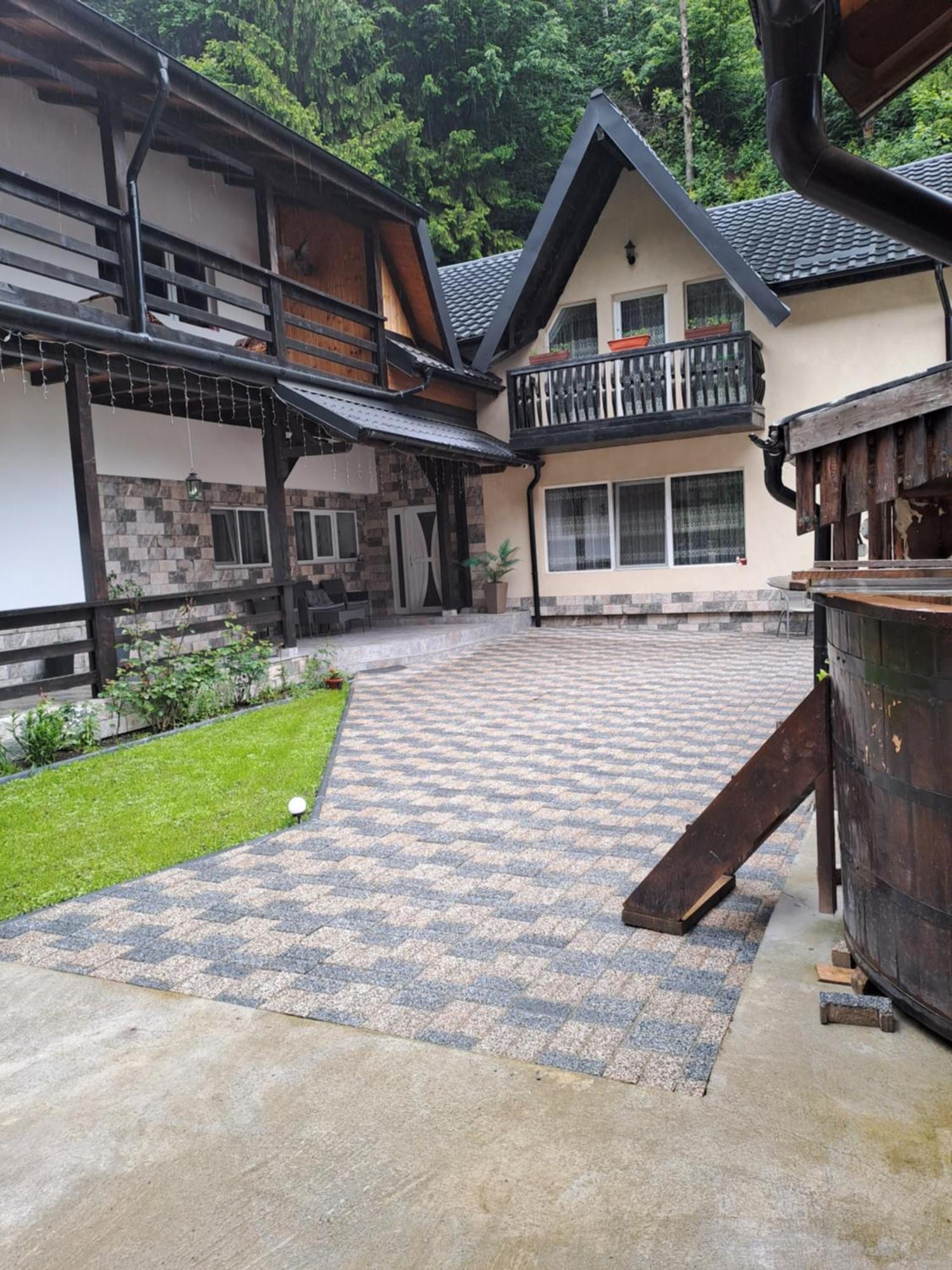Casa Raul Villa Rucăr Eksteriør bilde